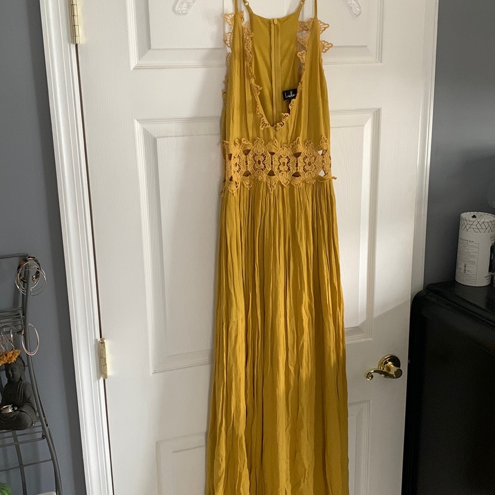 Yellow LuLus dress